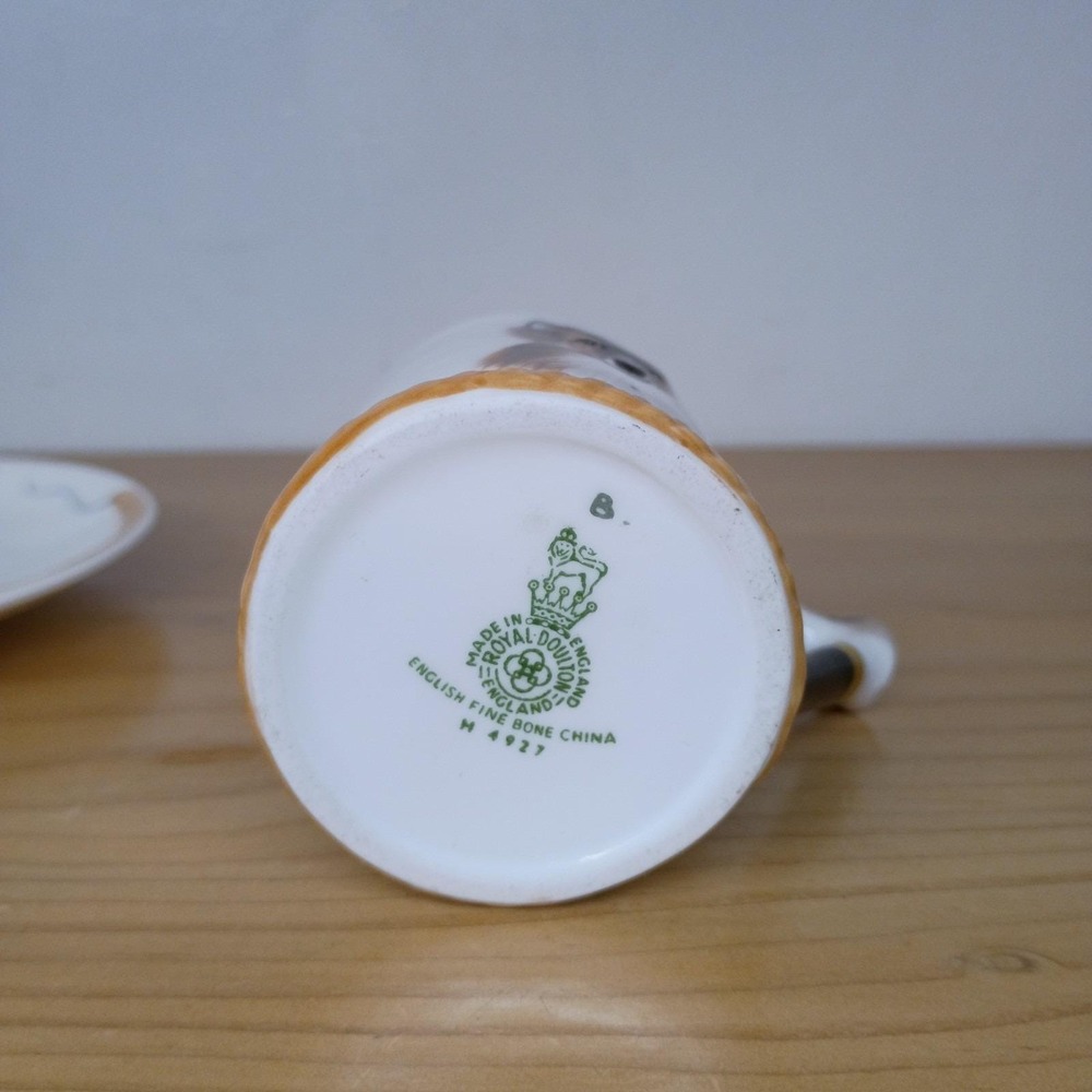 Royal Doulton Reynard the Fox Demitasse Cup and Saucer Cup B H4927 - Picture 7 of 11
